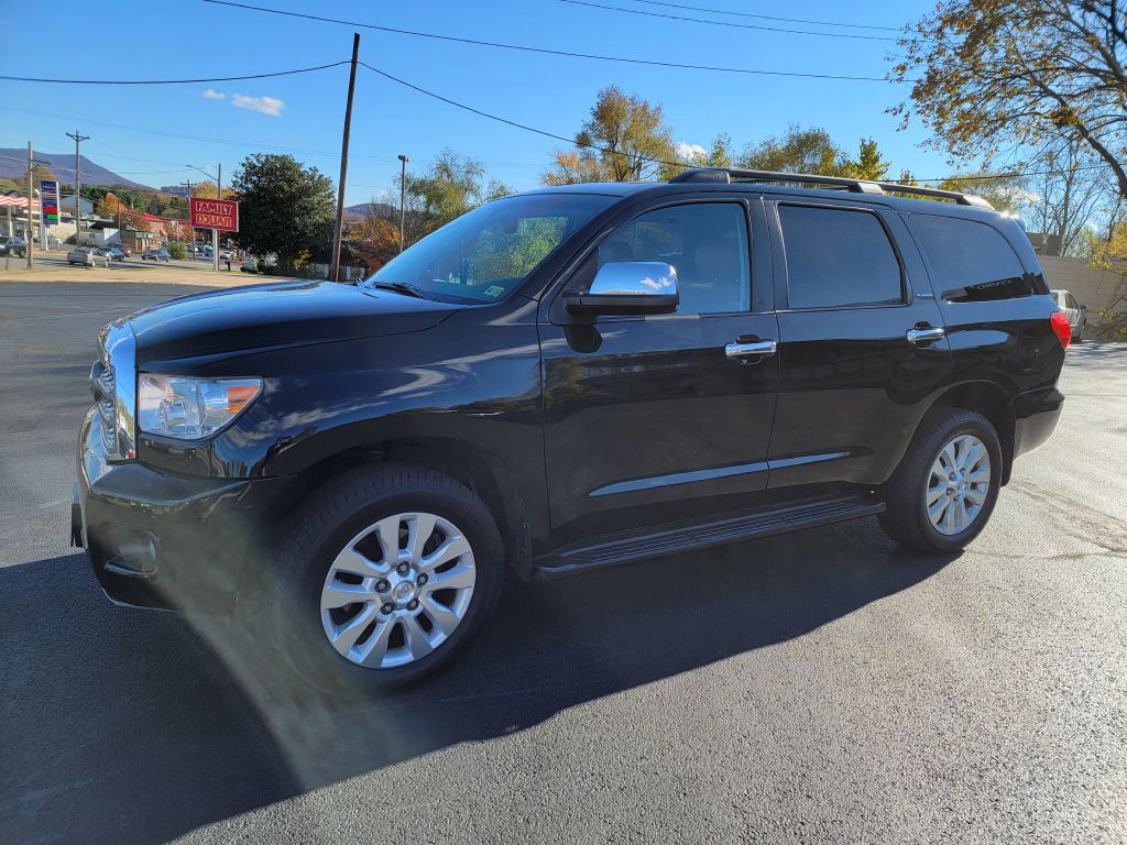 Image for 2013 Toyota SEQUOIA PLATINUM 4X4-DVD-Records!