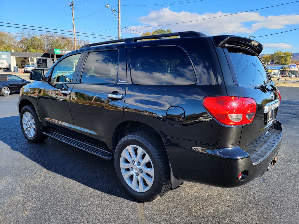 Image for 2013 Toyota SEQUOIA PLATINUM 4X4-DVD-Records!