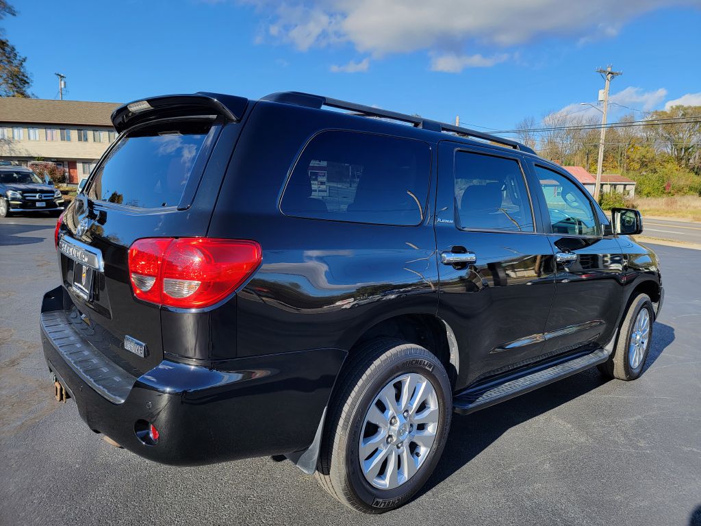 Image for 2013 Toyota SEQUOIA PLATINUM 4X4-DVD-Records!