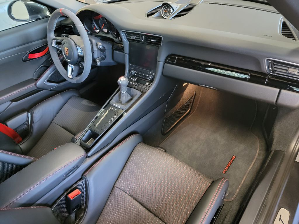 Image for 2018 Porsche 911 CARRERA T 7-Speed Manual - Upgraded!