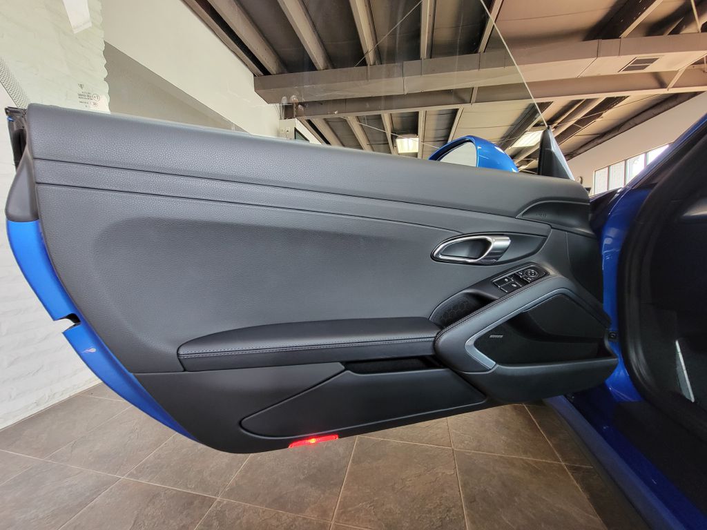 Image for 2017 Porsche 911 C4S CARRERA 1 Owner! PASM- Sport Seats +