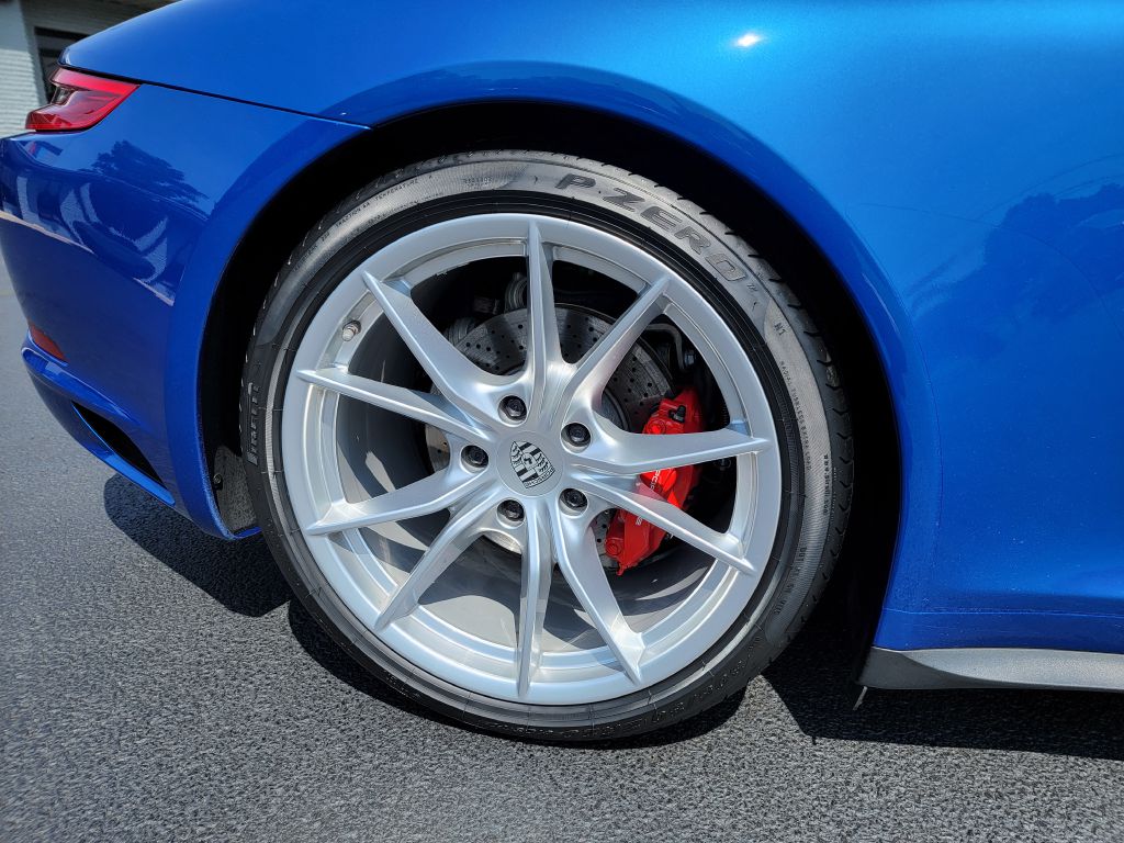 Image for 2017 Porsche 911 C4S CARRERA 1 Owner! PASM- Sport Seats +