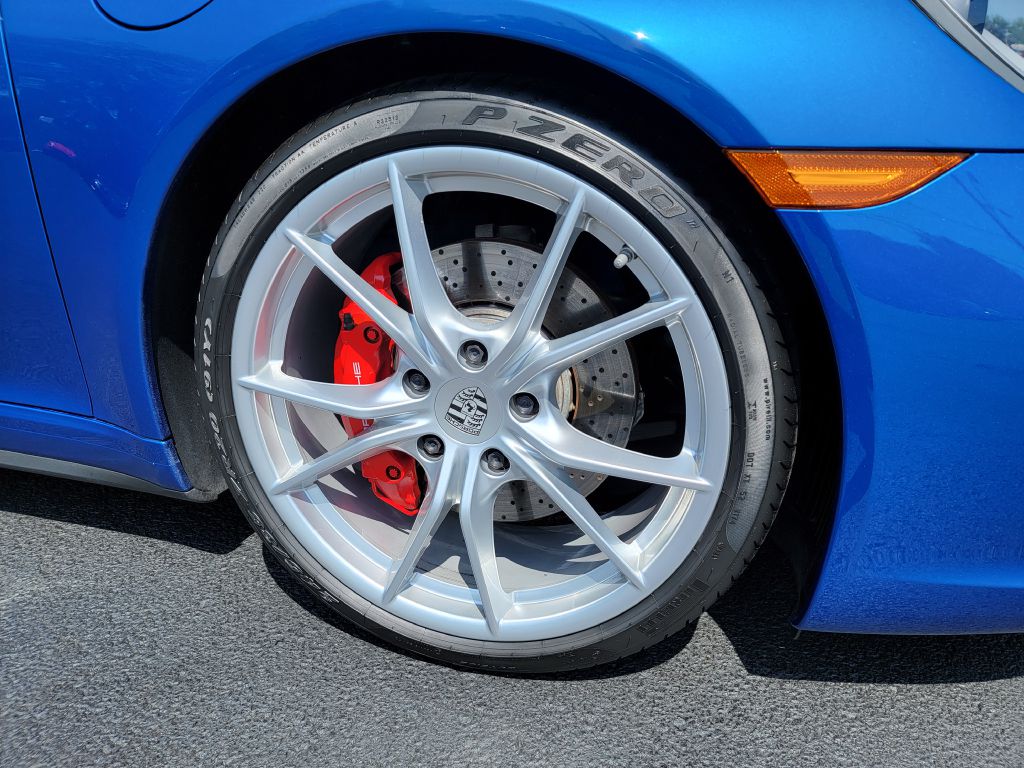 Image for 2017 Porsche 911 C4S CARRERA 1 Owner! PASM- Sport Seats +