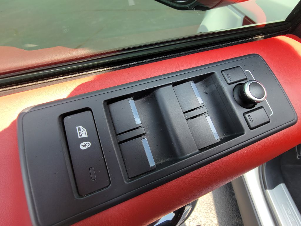 Image for 2017 Land Rover RANGE ROVER Sport HSE Dynamic Consignment