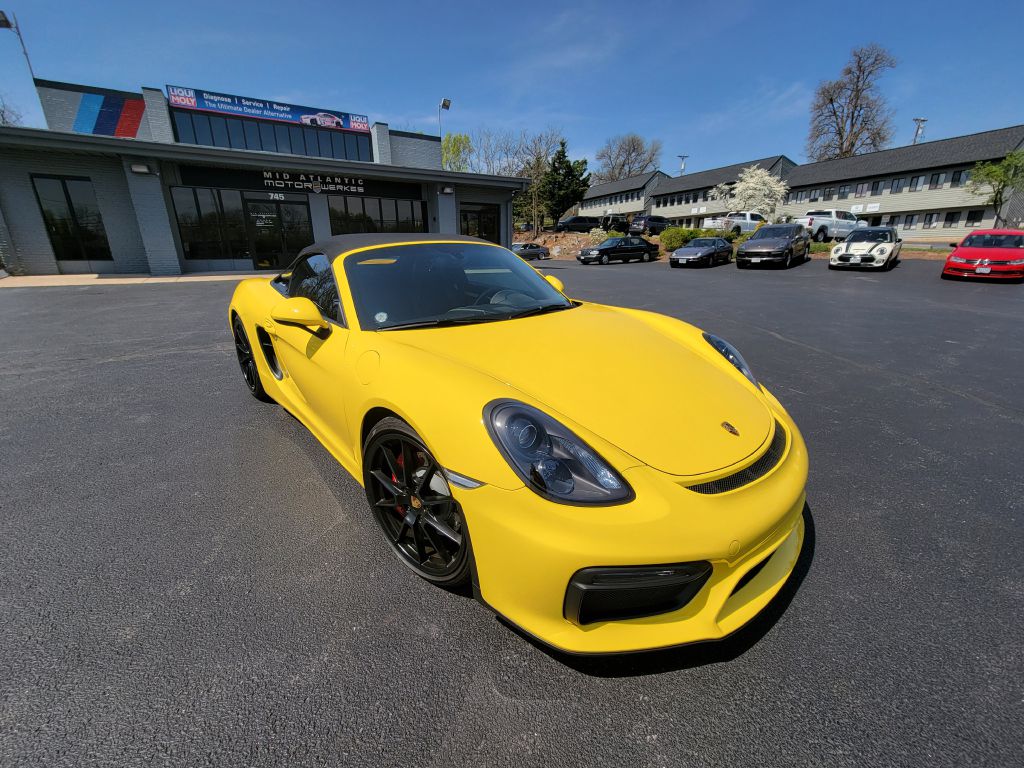 Image for 2016 Porsche BOXSTER SPYDER 6-Speed Manual 1 of 26 Yellow