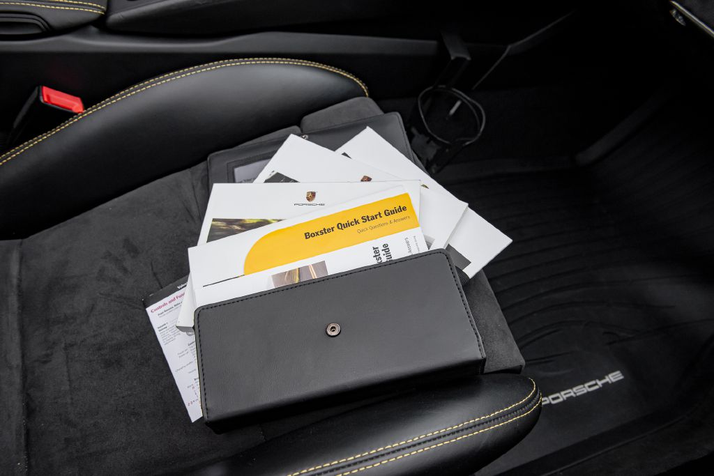 Image for 2016 Porsche BOXSTER SPYDER 6-Speed Manual 1 of 26 Yellow