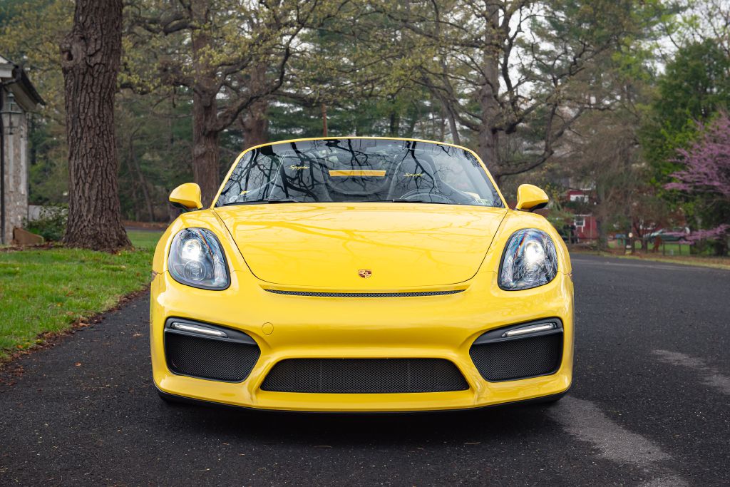 Image for 2016 Porsche BOXSTER SPYDER 6-Speed Manual 1 of 26 Yellow