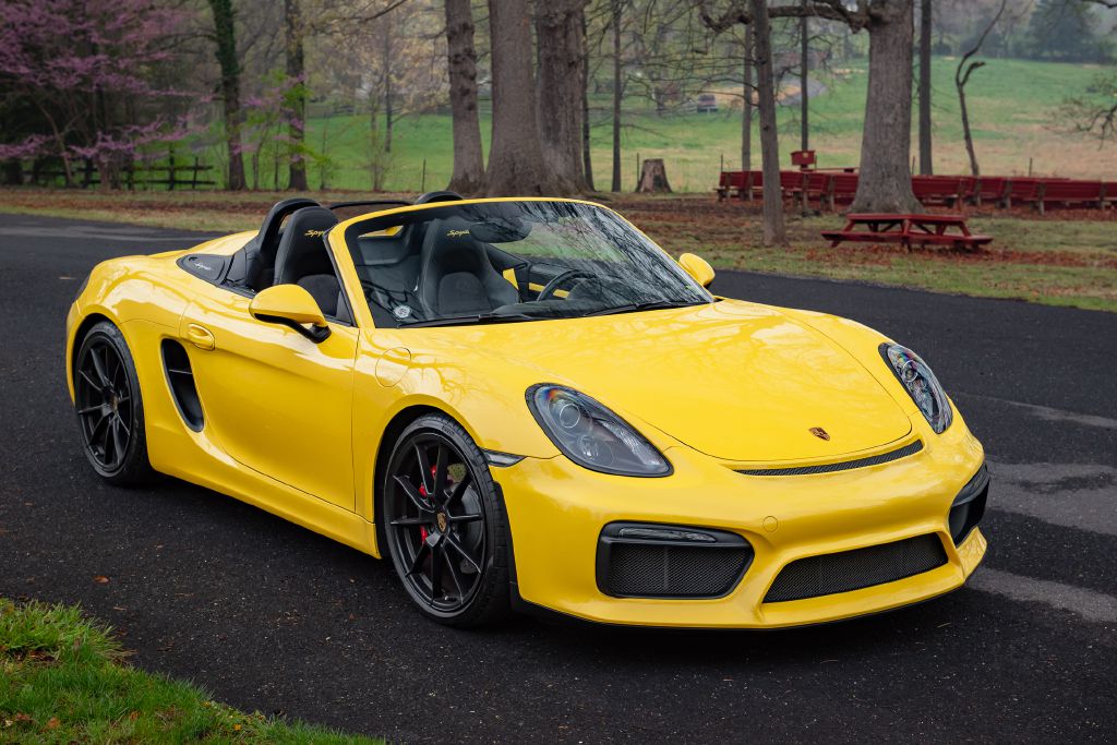 Image for 2016 Porsche BOXSTER SPYDER 6-Speed Manual 1 of 26 Yellow