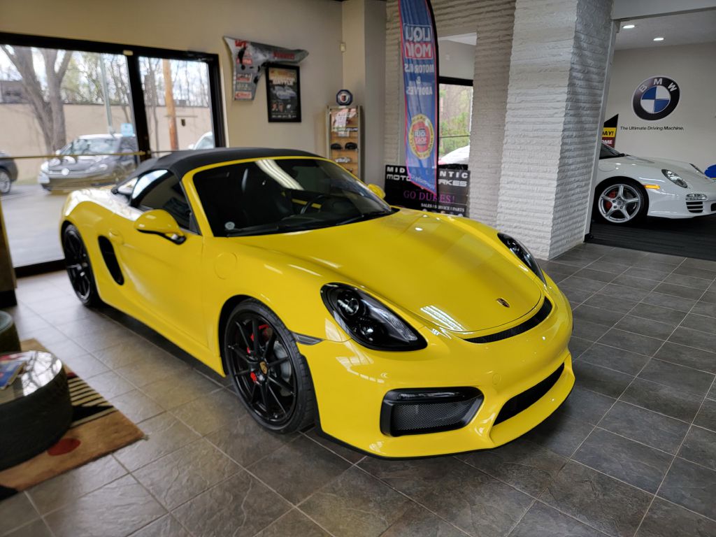 Image for 2016 Porsche BOXSTER SPYDER 6-Speed Manual 1 of 26 Yellow