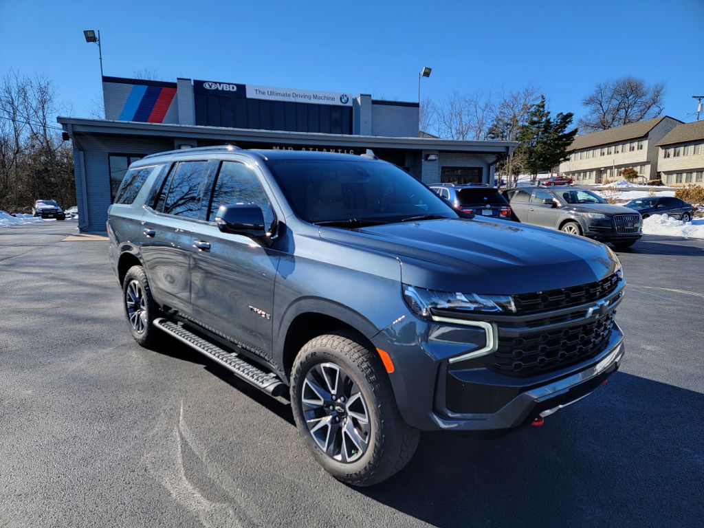 2021 Chevrolet TAHOE Z71 4X4 2nd Row Captains-LOADED UP!!