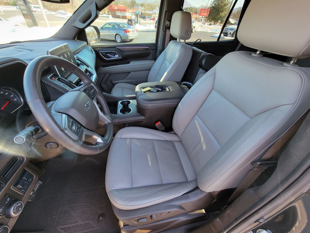 2021 Chevrolet TAHOE Z71 4X4 2nd Row Captains-LOADED UP!!