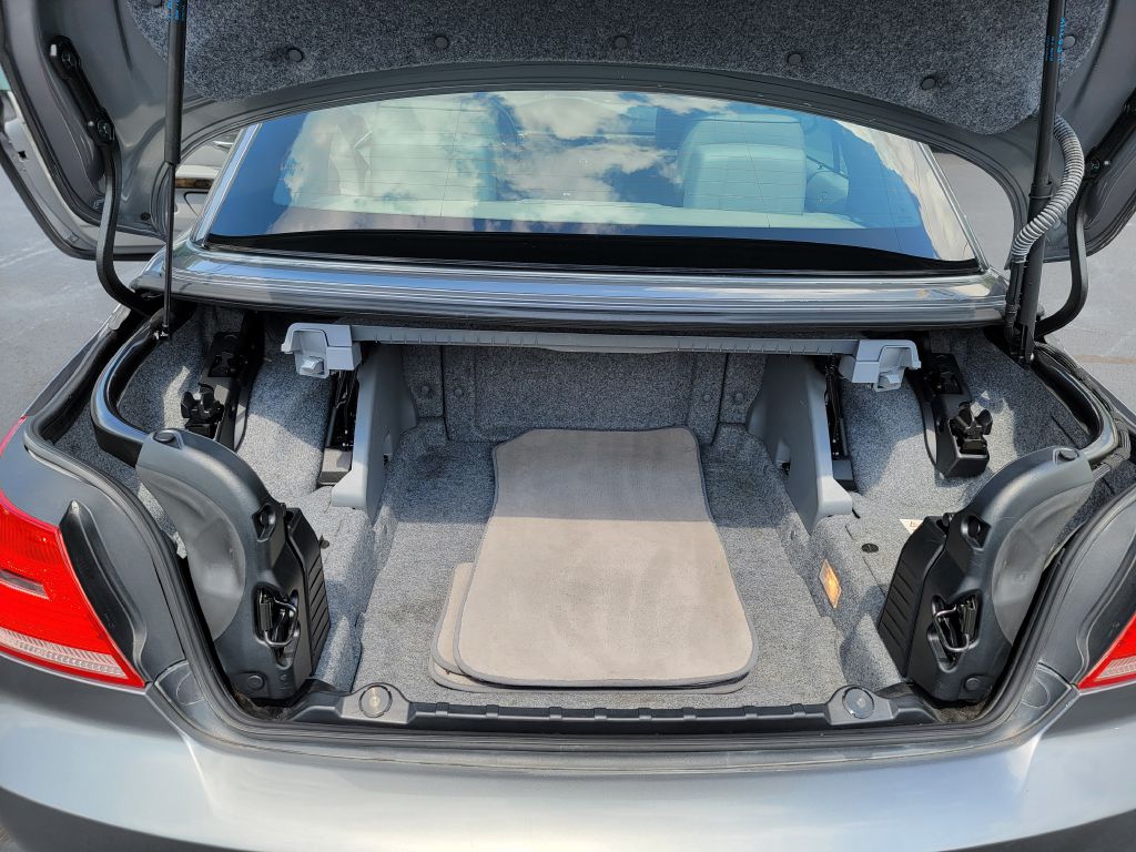 Image for 2008 BMW 328 CONVERTIBLE Sport Pkg - Service Records!