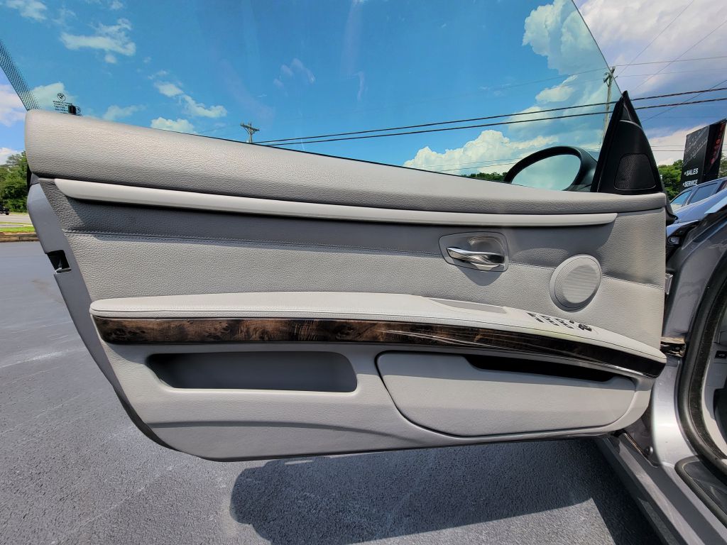 Image for 2008 BMW 328 CONVERTIBLE Sport Pkg - Service Records!