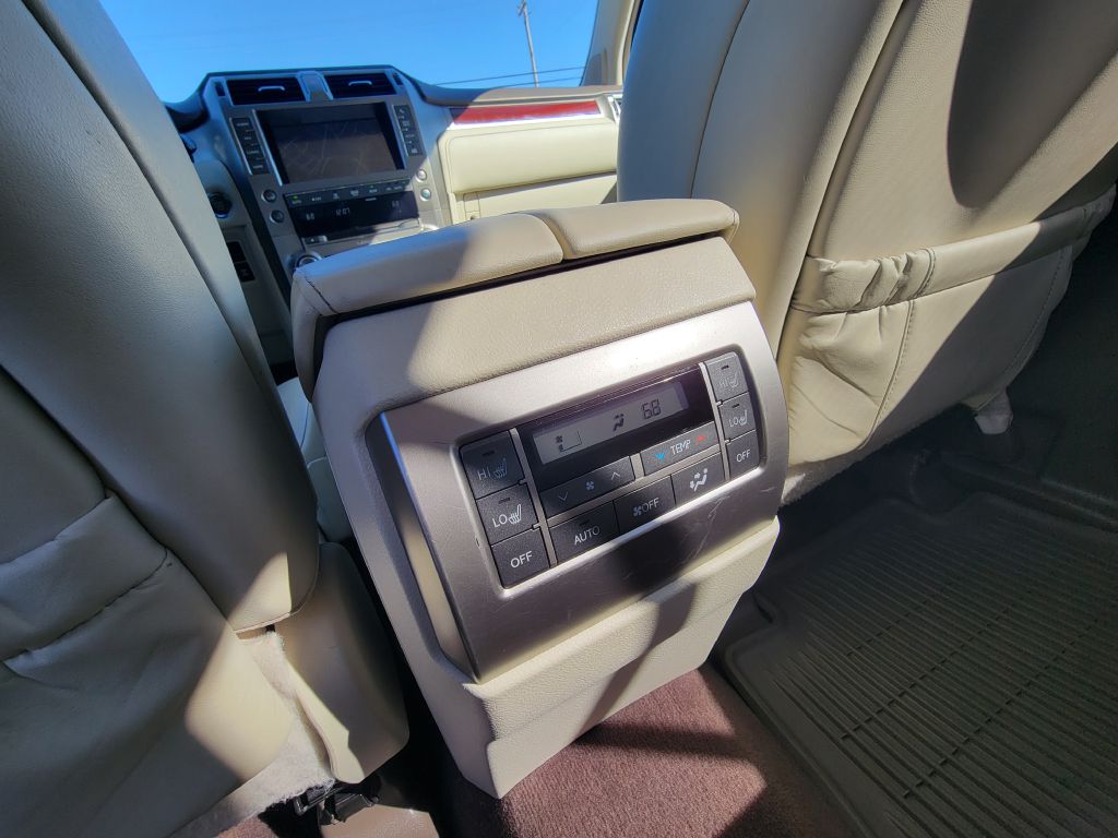 Image for 2017 Lexus GX 460 LUXURY 1-Owner! Lane Depart-AC Seats!