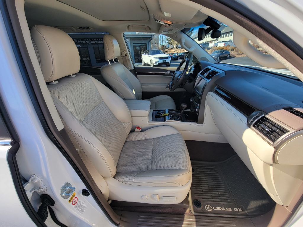 Image for 2017 Lexus GX 460 LUXURY 1-Owner! Lane Depart-AC Seats!