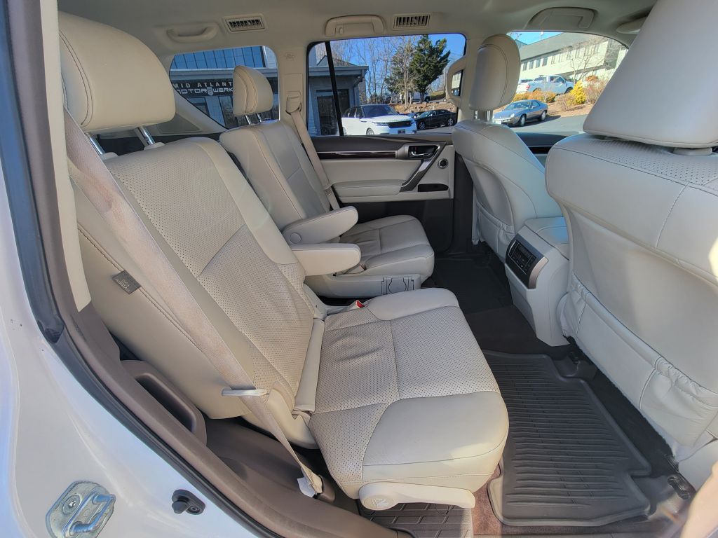 Image for 2017 Lexus GX 460 LUXURY 1-Owner! Lane Depart-AC Seats!