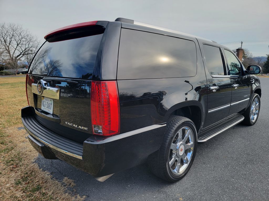 Image for 2013 Cadillac ESCALADE ESV LUXURY