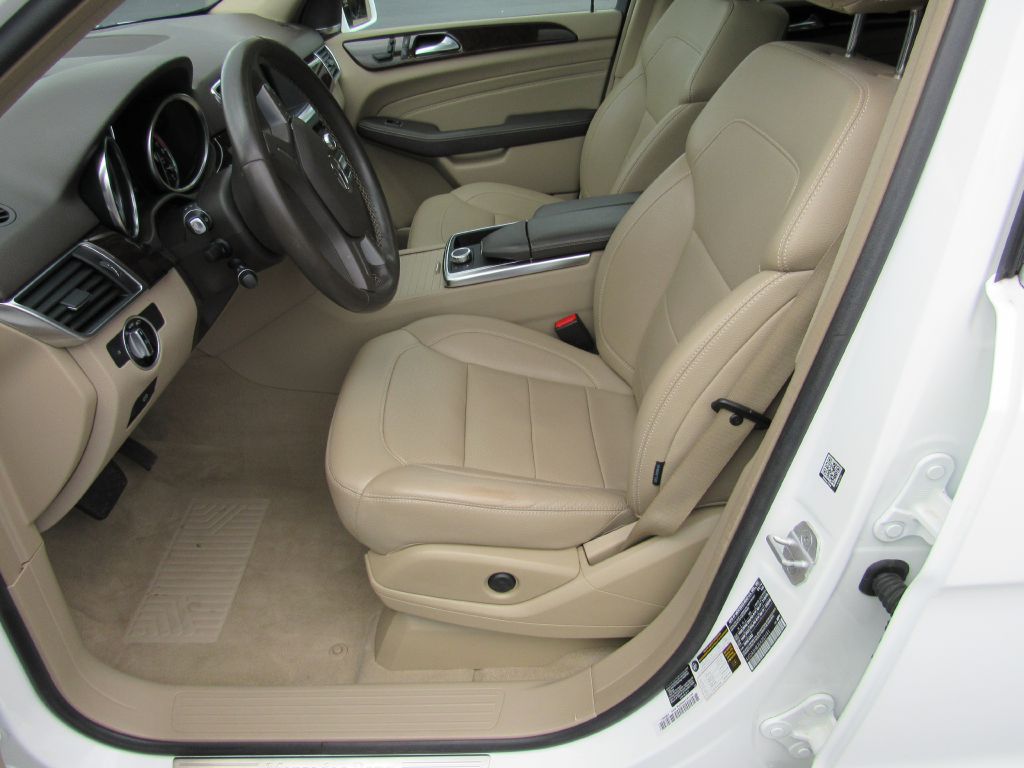 Image for 2014 Mercedes-Benz ML 350 4MATIC NAV Rear Camera 4 NEW Tires