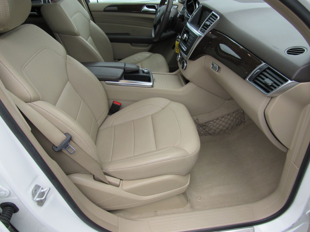 Image for 2014 Mercedes-Benz ML 350 4MATIC NAV Rear Camera 4 NEW Tires