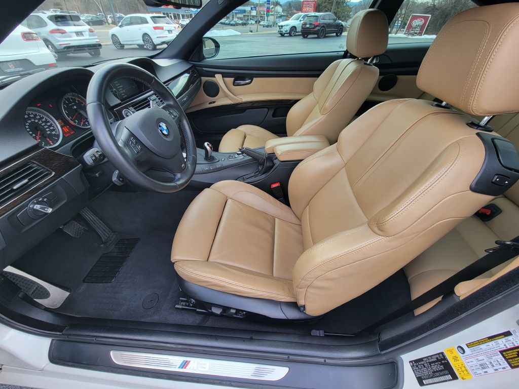 Image for 2011 BMW M3 E92 COUPE LOW Mile-Mineral White-WOW!