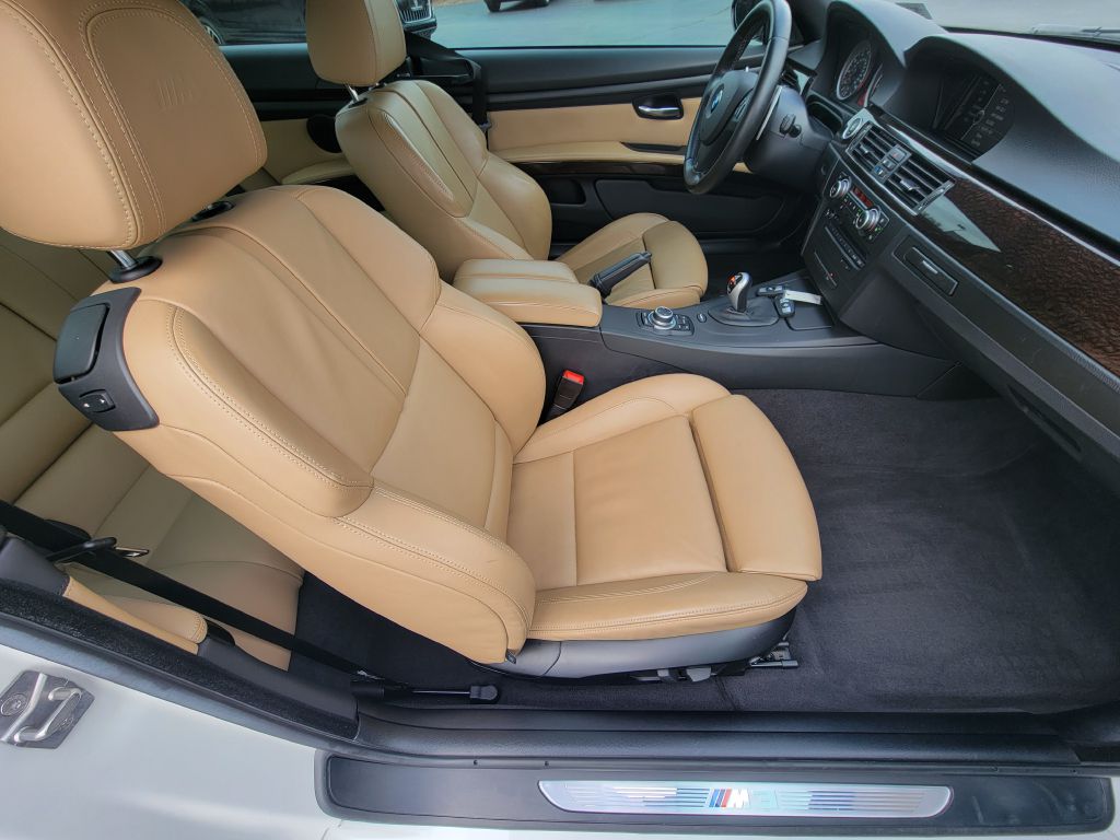 Image for 2011 BMW M3 E92 COUPE LOW Mile-Mineral White-WOW!