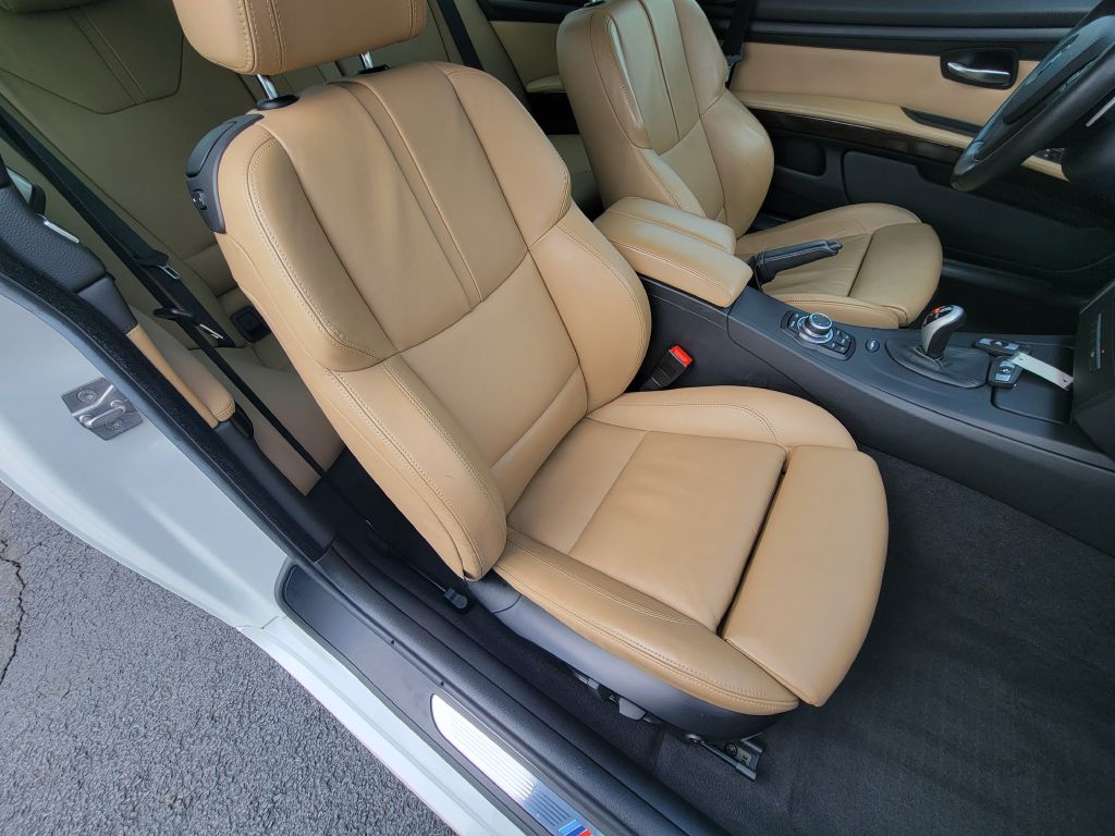 Image for 2011 BMW M3 E92 COUPE LOW Mile-Mineral White-WOW!