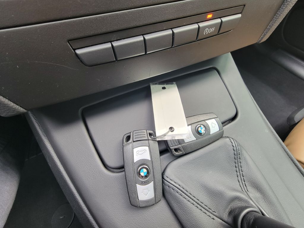 Image for 2011 BMW M3 E92 COUPE LOW Mile-Mineral White-WOW!