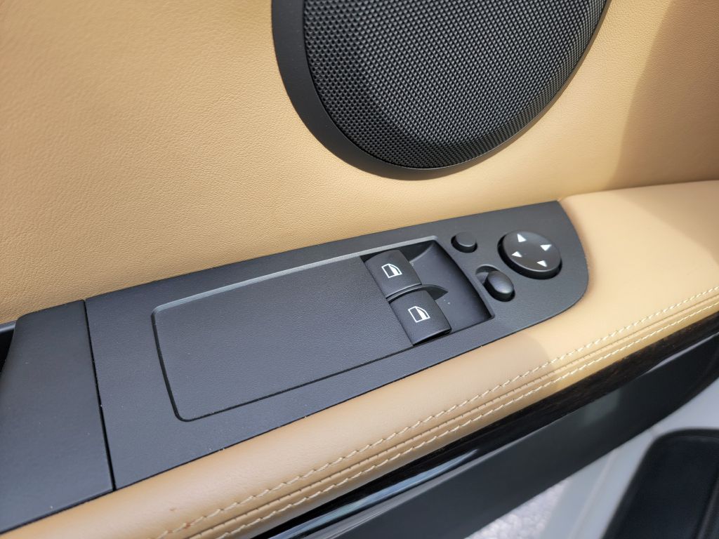 Image for 2011 BMW M3 E92 COUPE LOW Mile-Mineral White-WOW!