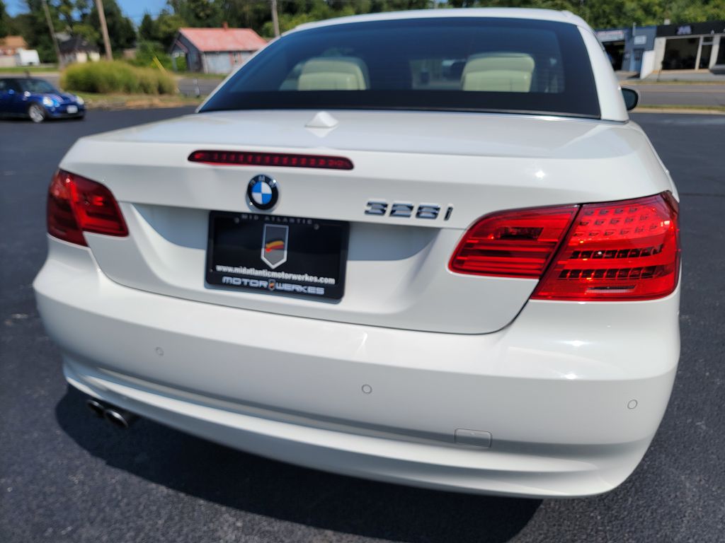 Image for 2013 BMW 328 CONVERTIBLE NEW Michelins-NAV-Spotless!