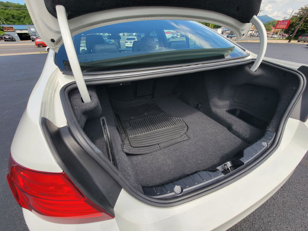 Image for 2015 BMW 535I XDRIVE NAV MINT! Head-Up / Camera / 6 Cyl