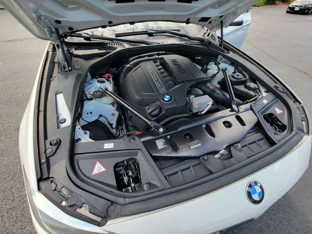 Image for 2015 BMW 535I XDRIVE NAV MINT! Head-Up / Camera / 6 Cyl