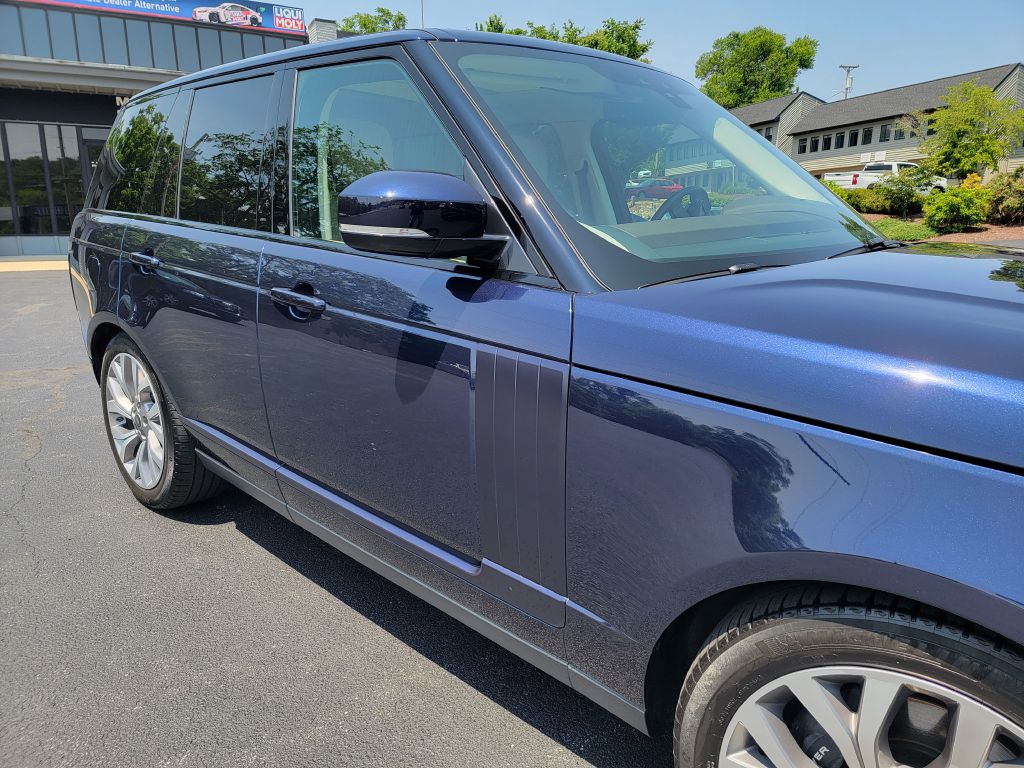 2019 Land Rover Range Rover HSE photo 8