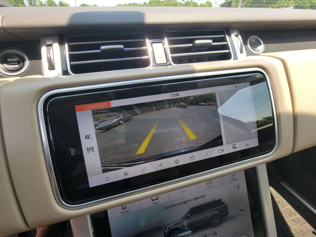 2019 Land Rover Range Rover HSE photo 27
