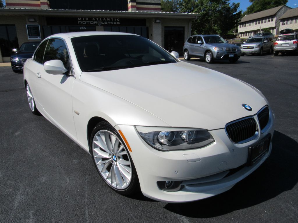 Image for 2011 BMW 335 CONVERTIBLE NAV-Sport Pkg-SUPER CLEAN!
