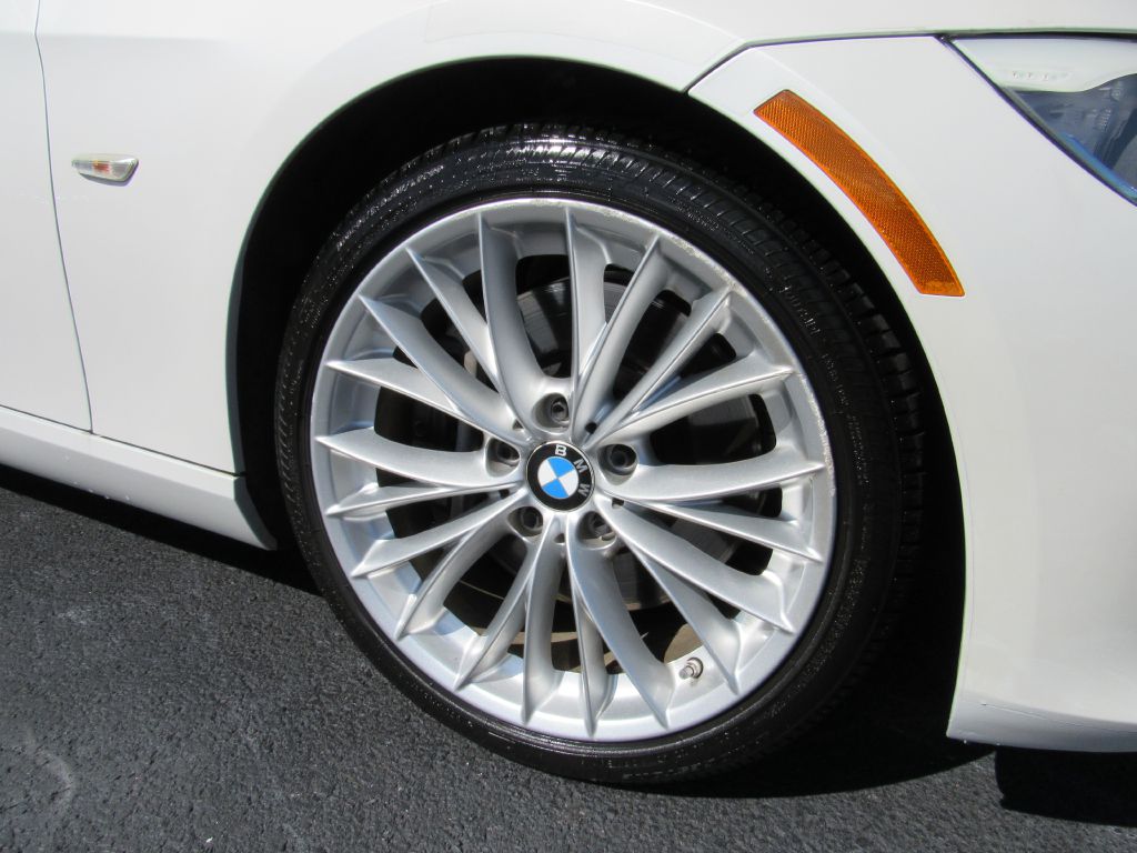 Image for 2011 BMW 335 CONVERTIBLE NAV-Sport Pkg-SUPER CLEAN!