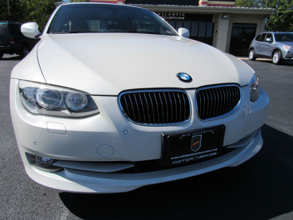 Image for 2011 BMW 335 CONVERTIBLE NAV-Sport Pkg-SUPER CLEAN!