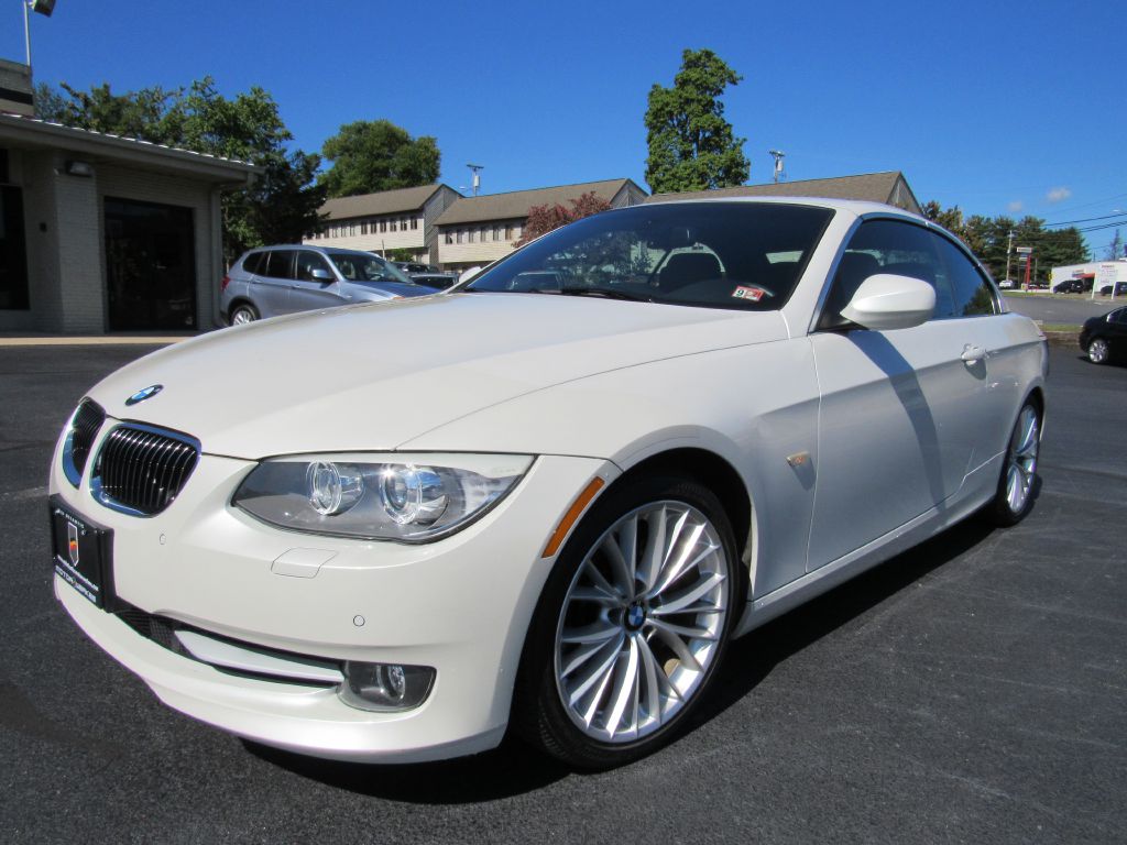 Image for 2011 BMW 335 CONVERTIBLE NAV-Sport Pkg-SUPER CLEAN!