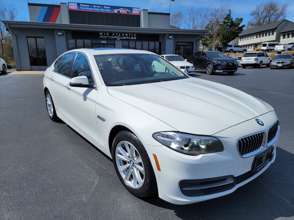 Image for 2014 BMW 528I XDRIVE NAV Tech-Michelins-Rear Camera