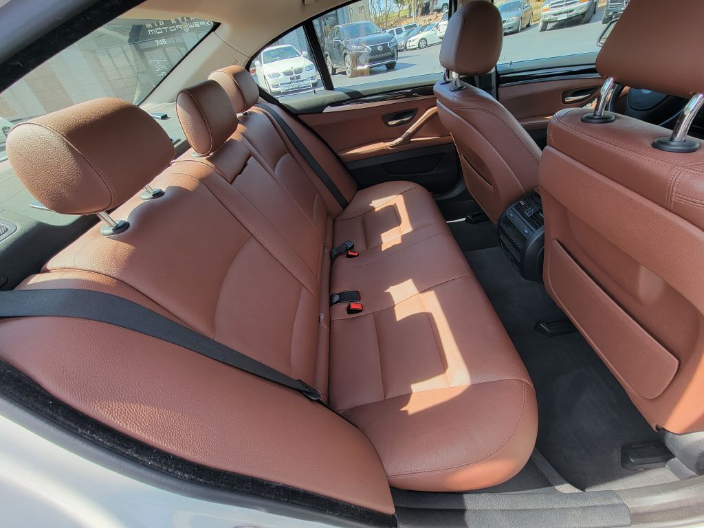 Image for 2014 BMW 528I XDRIVE NAV Tech-Michelins-Rear Camera