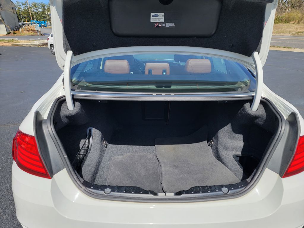 Image for 2014 BMW 528I XDRIVE NAV Tech-Michelins-Rear Camera