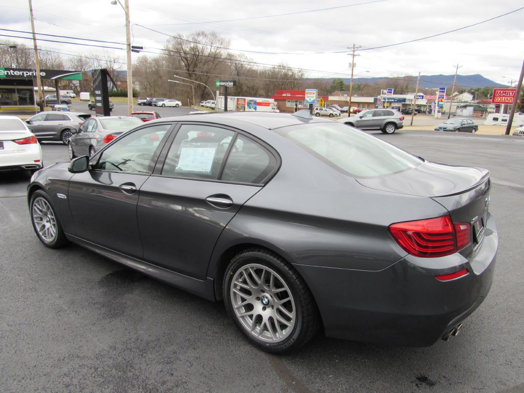 Бмв xdrive 528