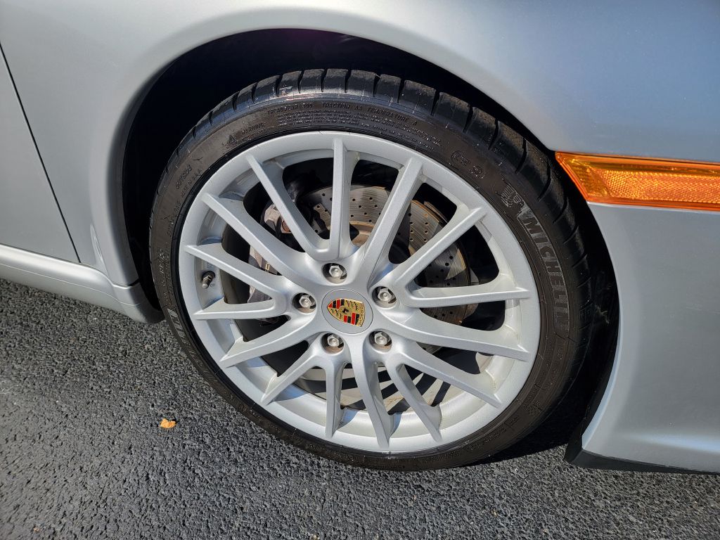 Image for 2009 Porsche 911 CARRERA CAB Manual Gearbox - Local Consign