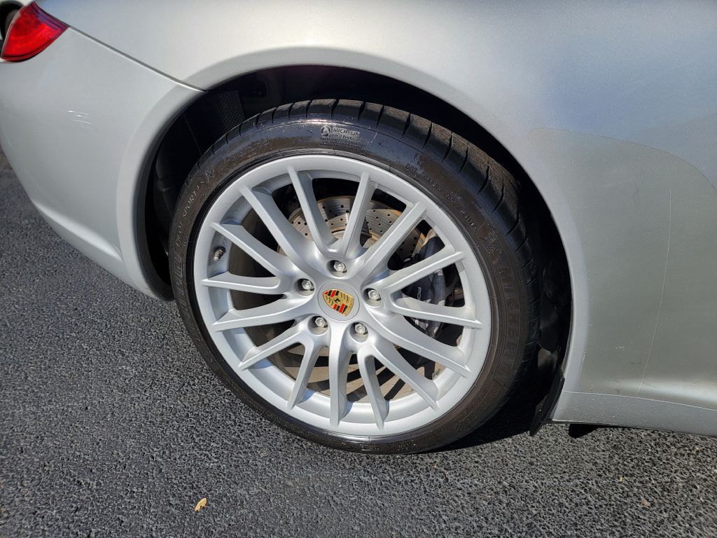 Image for 2009 Porsche 911 CARRERA CAB Manual Gearbox - Local Consign