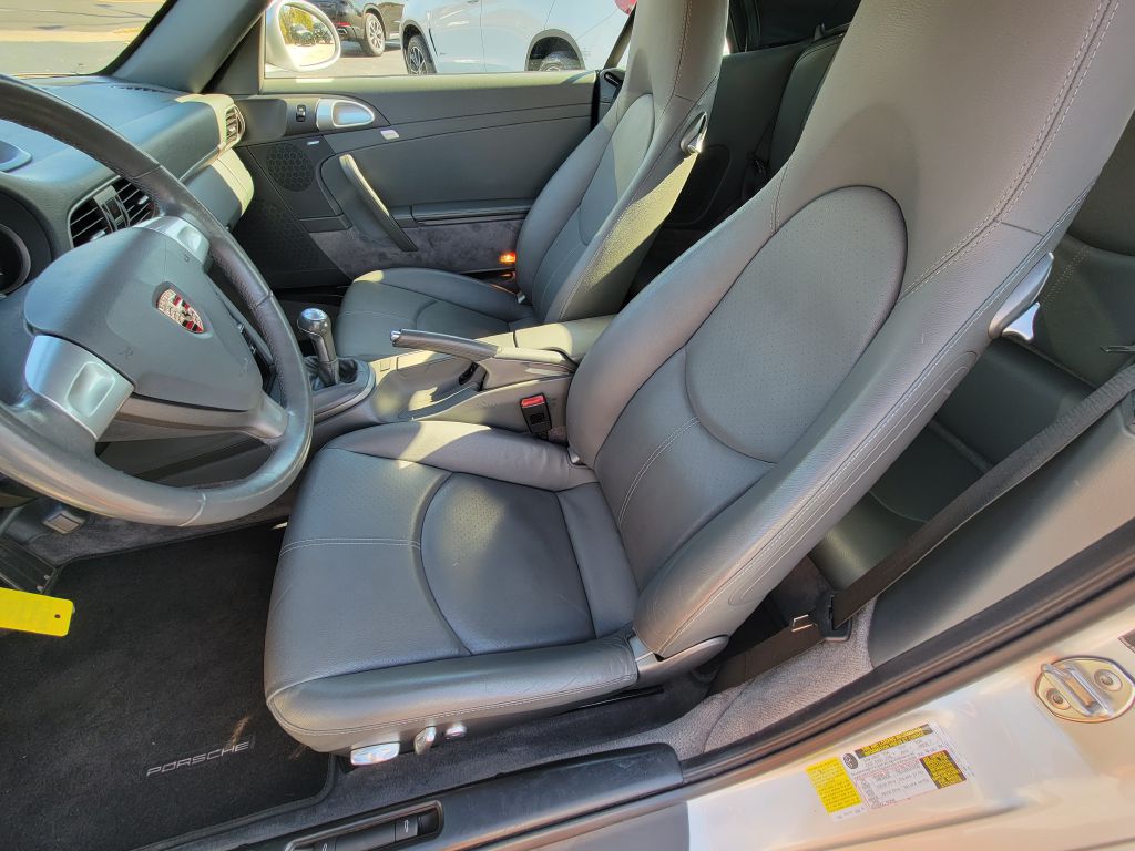 Image for 2009 Porsche 911 CARRERA CAB Manual Gearbox - Local Consign