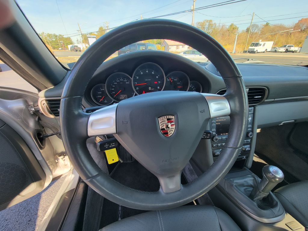 Image for 2009 Porsche 911 CARRERA CAB Manual Gearbox - Local Consign