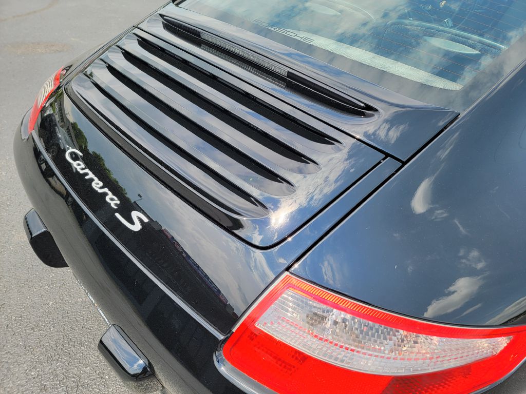 Image for 2005 Porsche 911 997S COUPE NEW Brakes- 6 Speed Manual