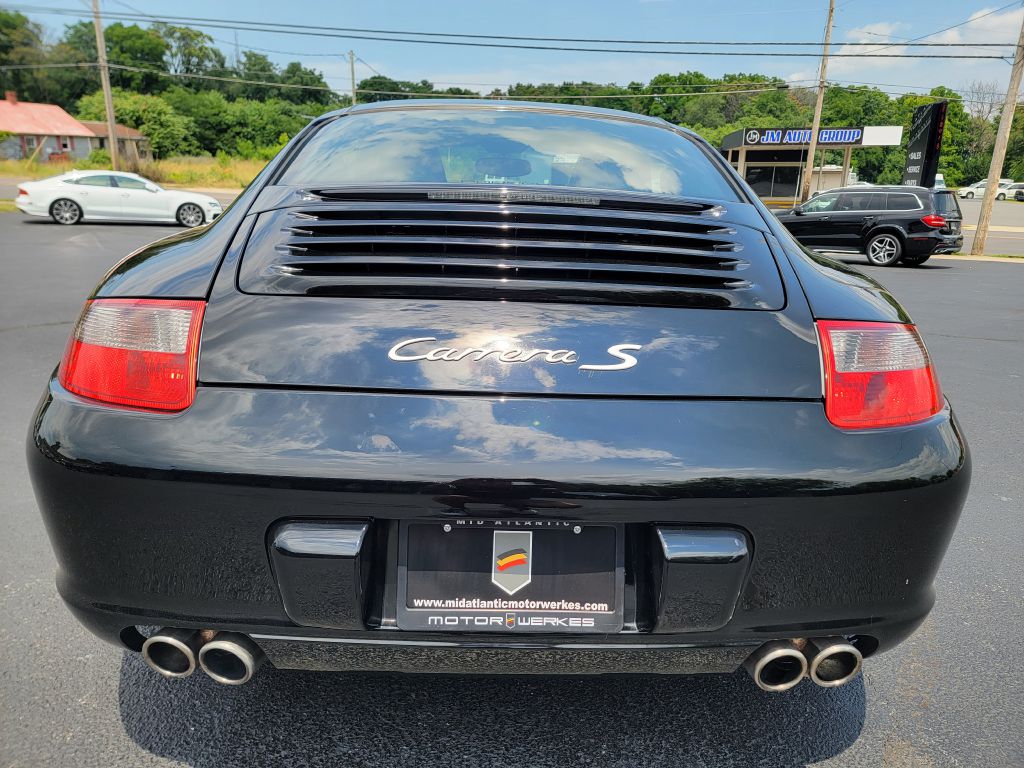 Image for 2005 Porsche 911 997S COUPE NEW Brakes- 6 Speed Manual