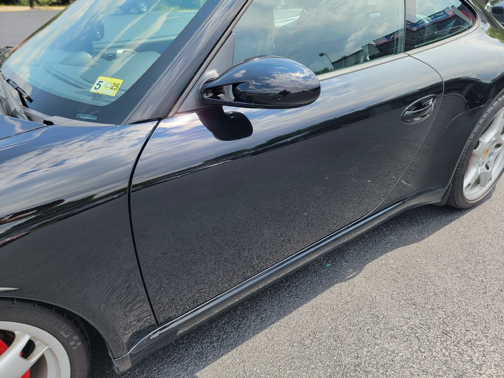 Image for 2005 Porsche 911 997S COUPE NEW Brakes- 6 Speed Manual