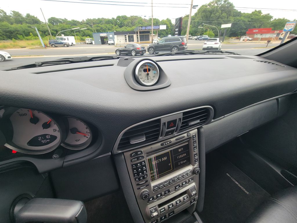 Image for 2005 Porsche 911 997S COUPE NEW Brakes- 6 Speed Manual