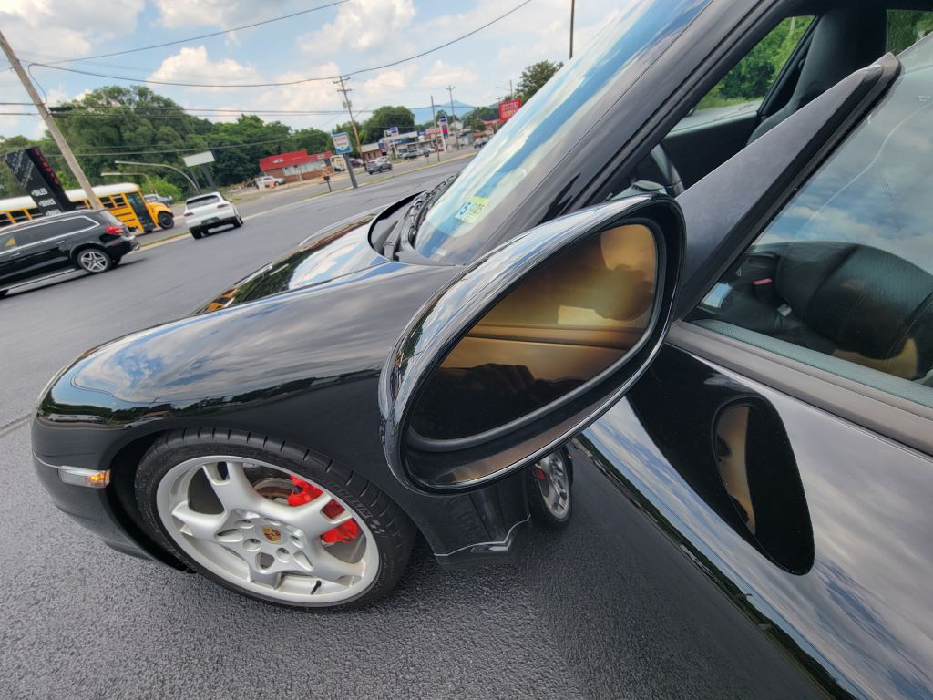 Image for 2005 Porsche 911 997S COUPE NEW Brakes- 6 Speed Manual